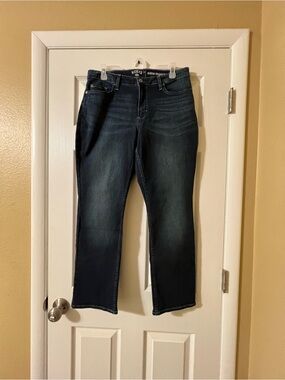 Lee Women’s Dark Blue Straight-Leg Jeans